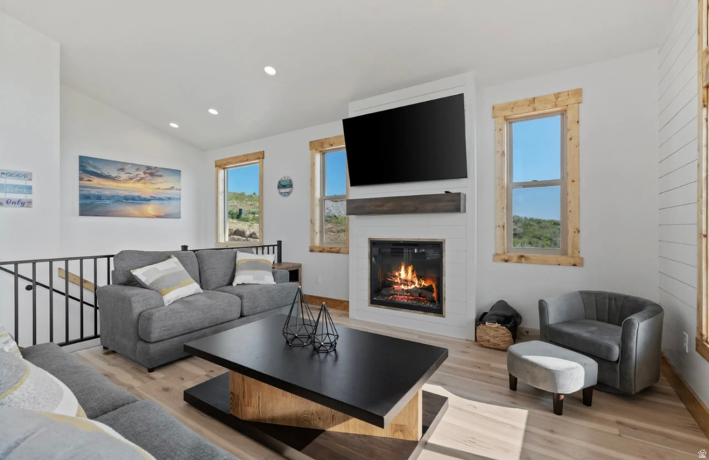 3042 S CHUKAR DR Garden City, UT 84028