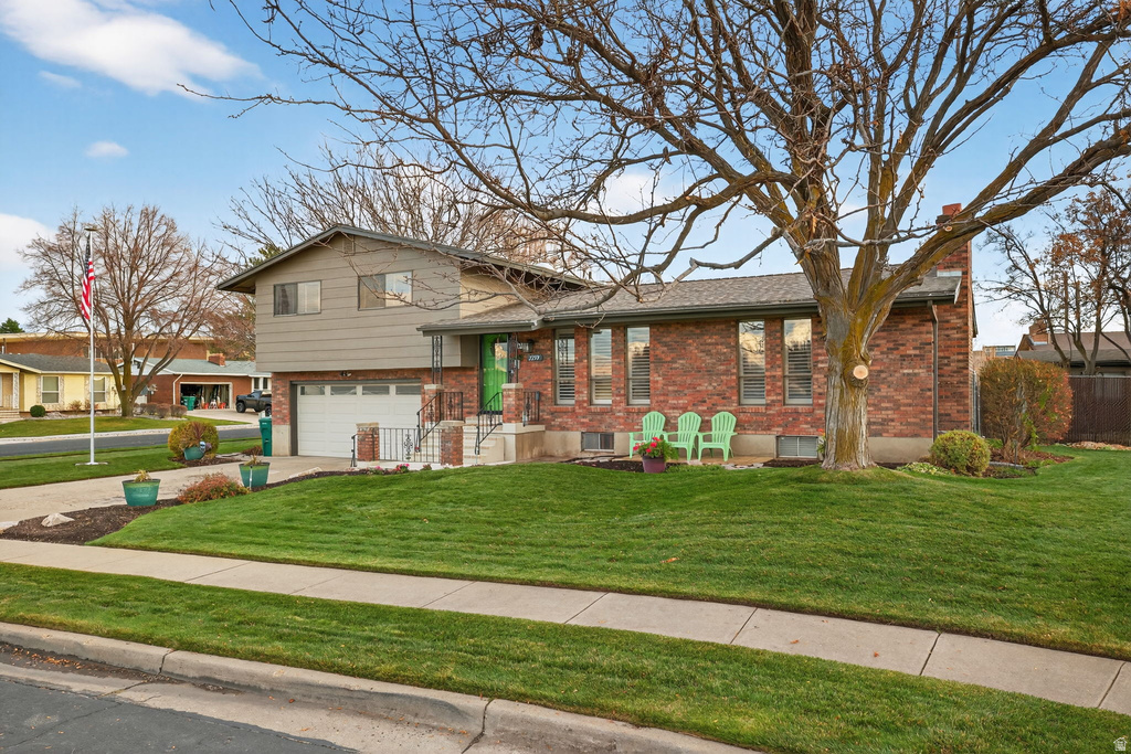 2259 W 4525 S Roy, UT 84067