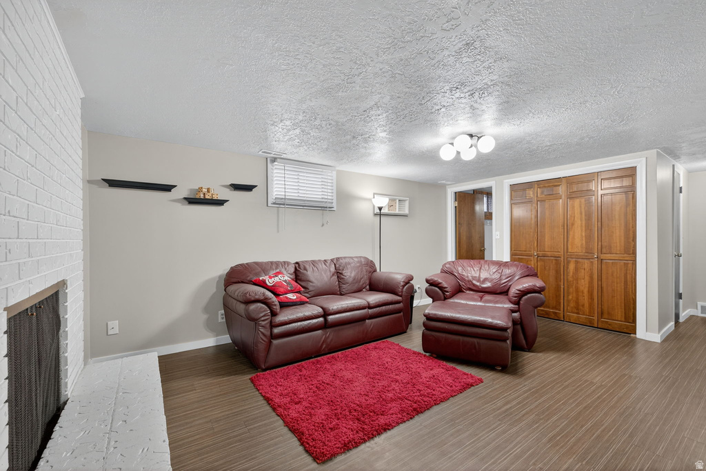 2259 W 4525 S Roy, UT 84067