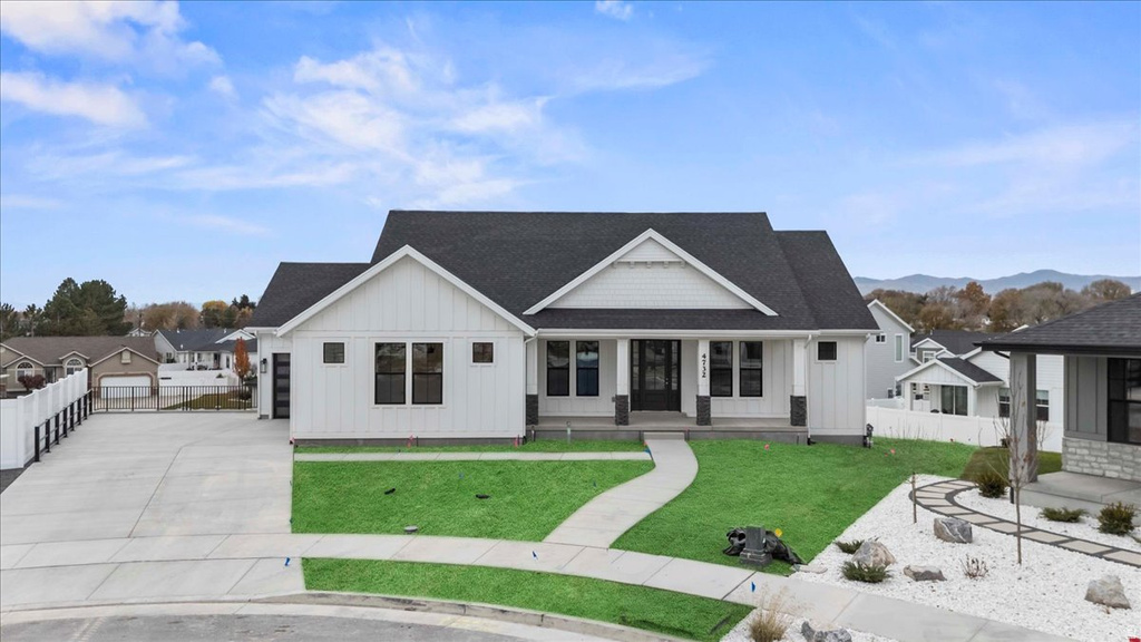 4732 S TURNBERRY COVE LN #14 Taylorsville, UT 84123