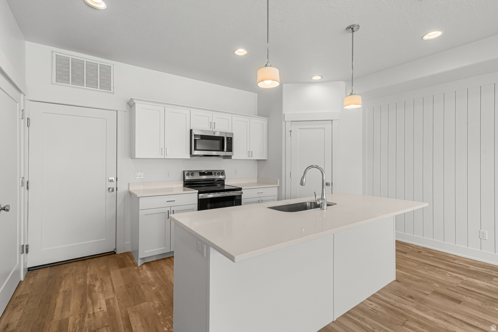 2734 S ALLISON WAY #213 Syracuse, UT 84075