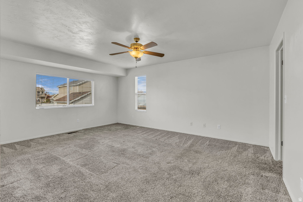 1445 N 2925 W Layton, UT 84041