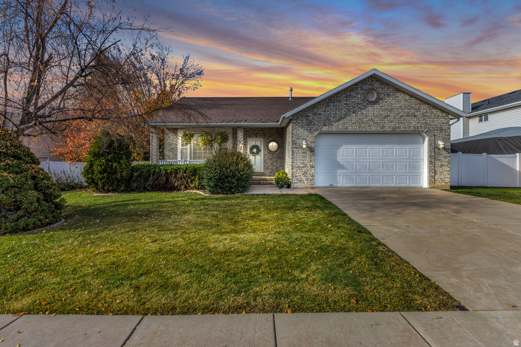1445 N 2925 W Layton, UT 84041