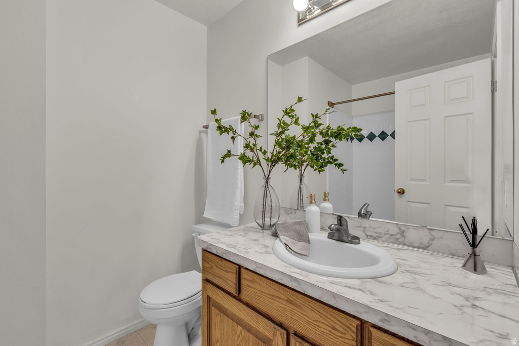 1445 N 2925 W Layton, UT 84041