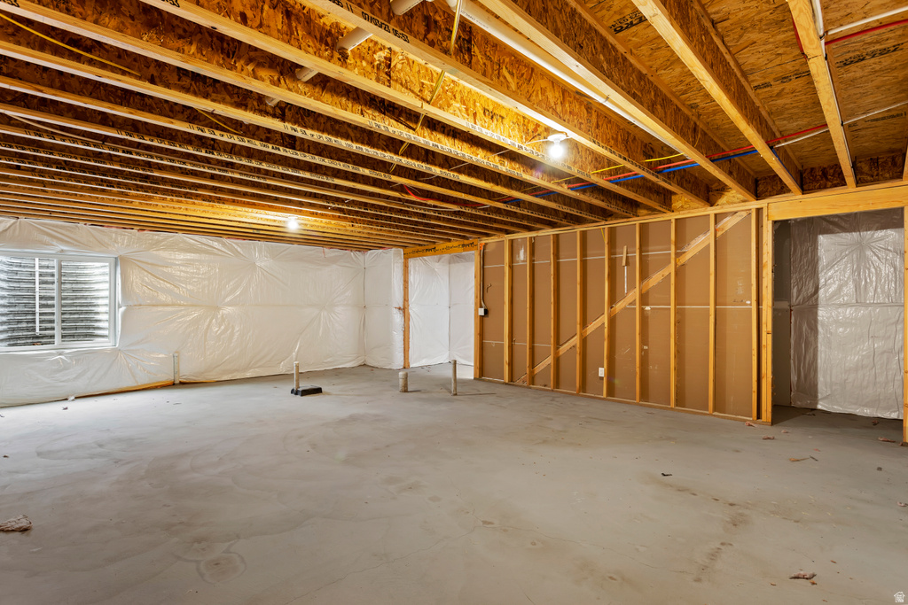 1667 W 2770 S #206 Syracuse, UT 84075