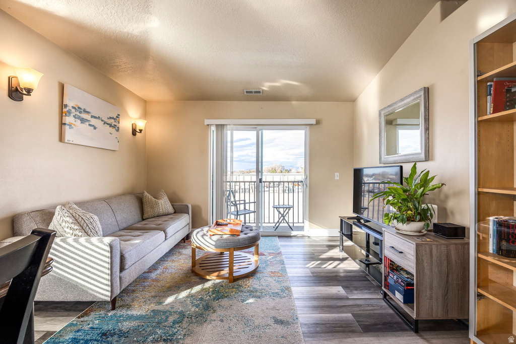 116 E RESACA DR #F-9 Sandy, UT 84070