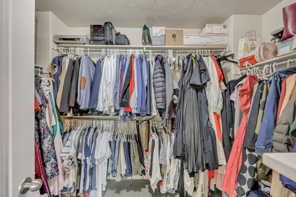 1066 N BELLINGHAM CT North Salt Lake, UT 84054