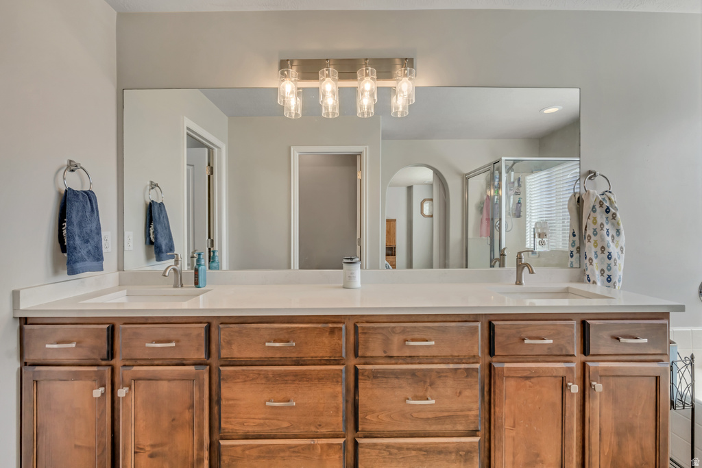 1066 N BELLINGHAM CT North Salt Lake, UT 84054