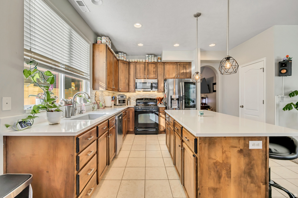 1066 N BELLINGHAM CT North Salt Lake, UT 84054