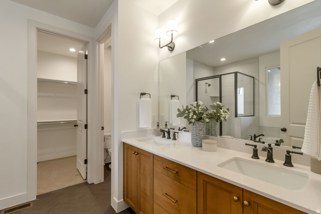 2132 N 725 W Centerville, UT 84014