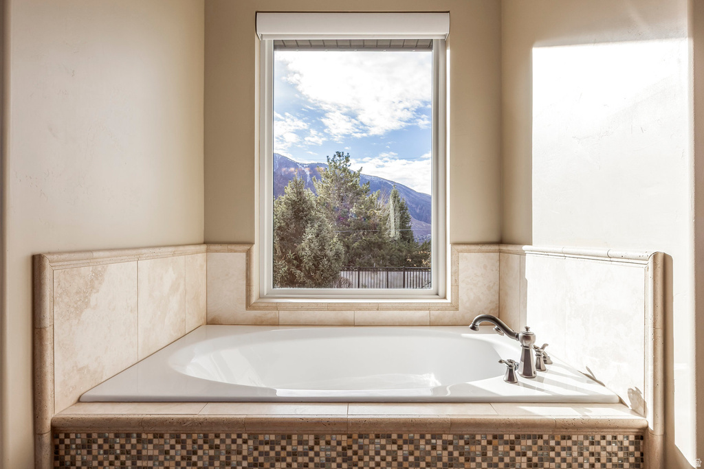 3149 E 10000 S Sandy, UT 84092