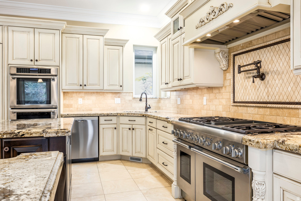 3149 E 10000 S Sandy, UT 84092