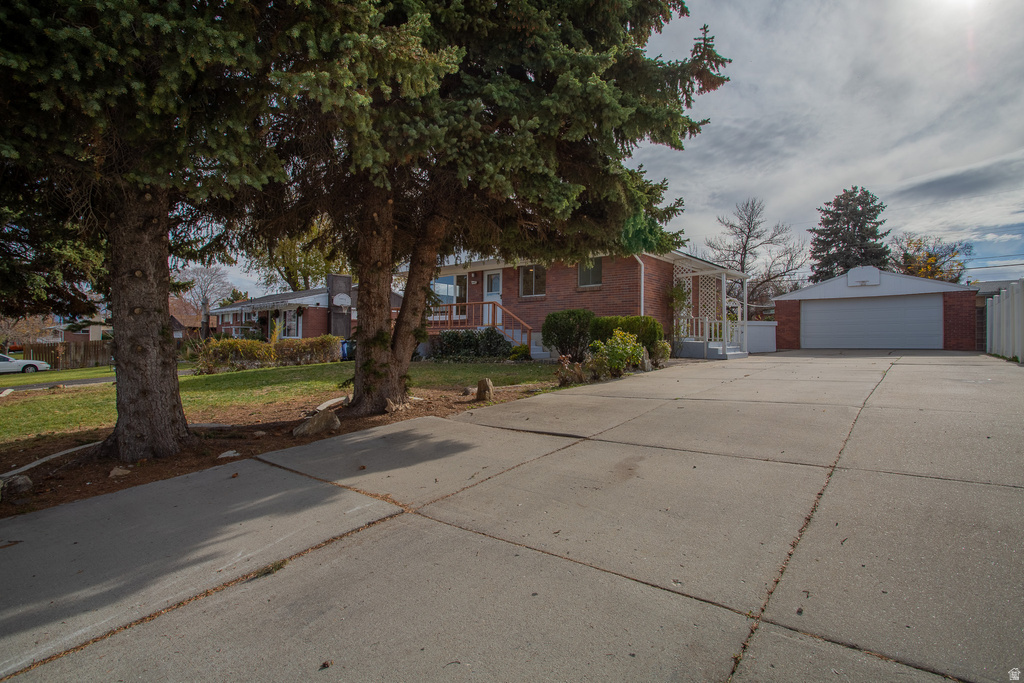 5461 W ELAINE AVE West Valley City, UT 84120