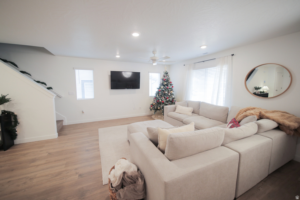 1737 S DEVILS GARDEN LN Washington, UT 84780