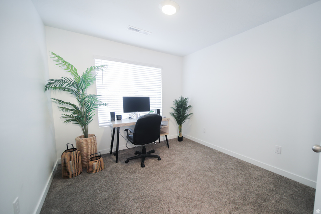 1737 S DEVILS GARDEN LN Washington, UT 84780