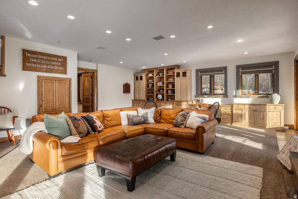 2091 WINDSOR PARK CIR Bountiful, UT 84010