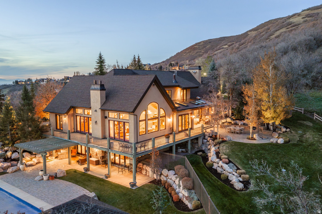 2091 WINDSOR PARK CIR Bountiful, UT 84010