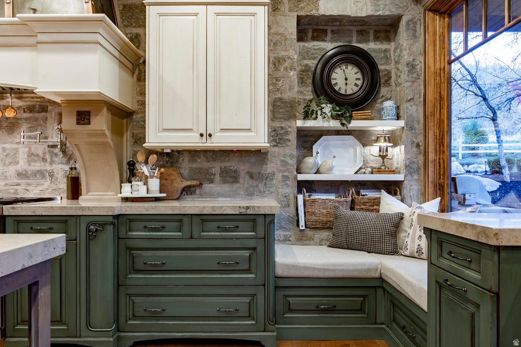 2091 WINDSOR PARK CIR Bountiful, UT 84010