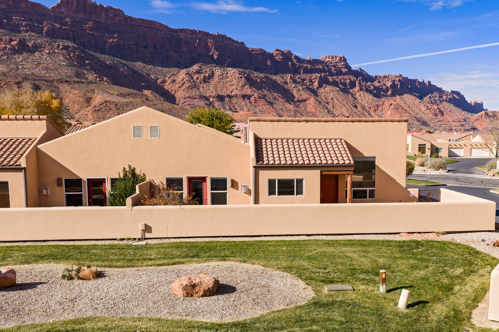 3686 S SPANISH VALLEY DR #O1 Moab, UT 84532