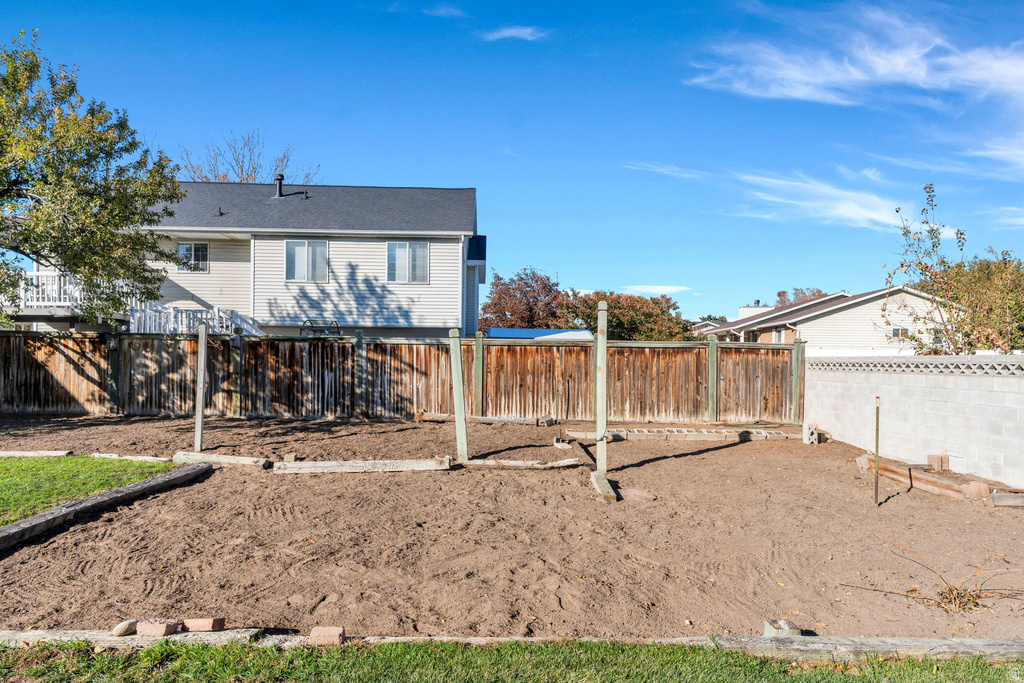 6072 S 700 W Murray, UT 84123