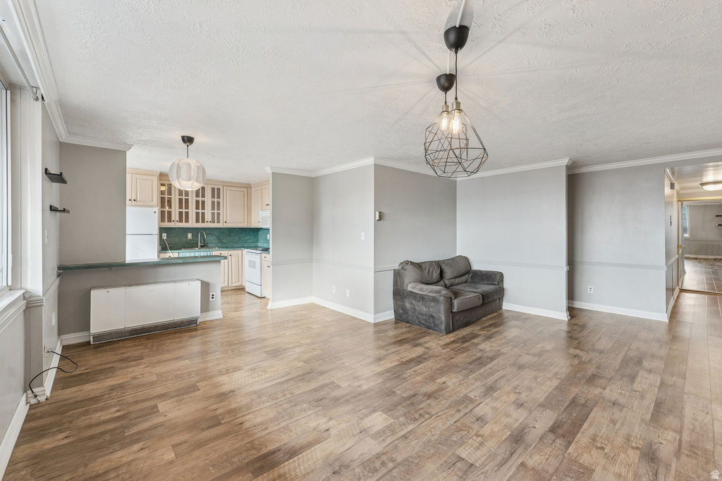 87 W 300 N #302 Salt Lake City, UT 84103