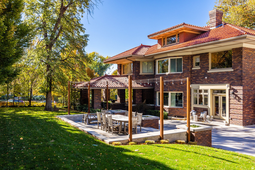 1315 E 2ND AVE Salt Lake City, UT 84103