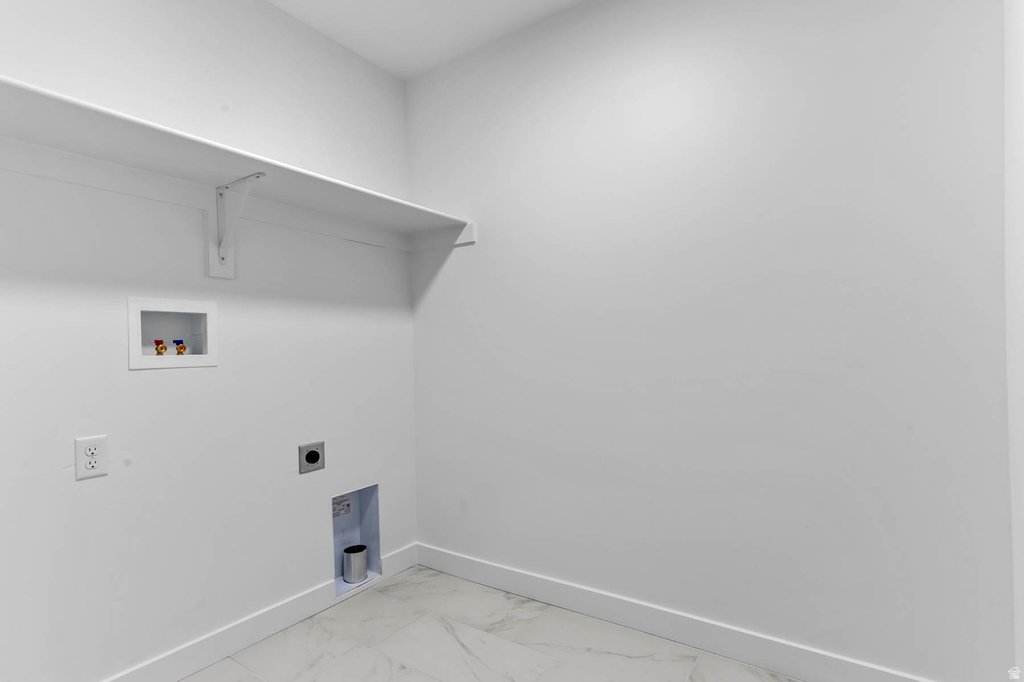 5056 W GREEN ASH LN Highland, UT 84003