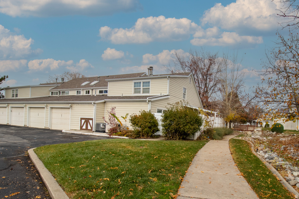 261 W PARK LN Centerville, UT 84014