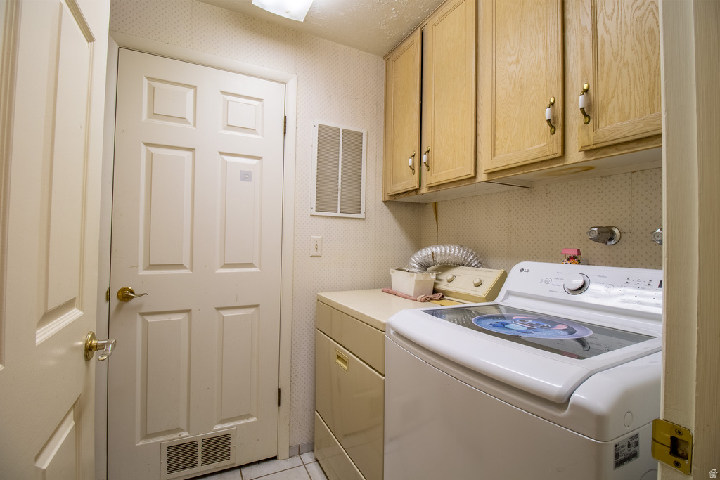 261 W PARK LN Centerville, UT 84014