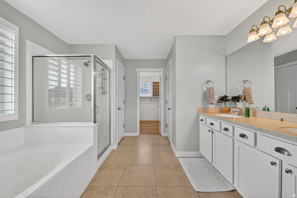 925 ELIZABETH DR North Salt Lake, UT 84054