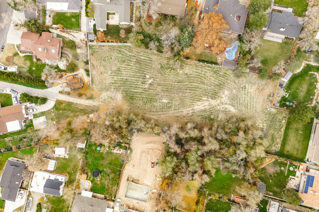 1763 E HONEY HOLLOW LN Millcreek, UT 84106