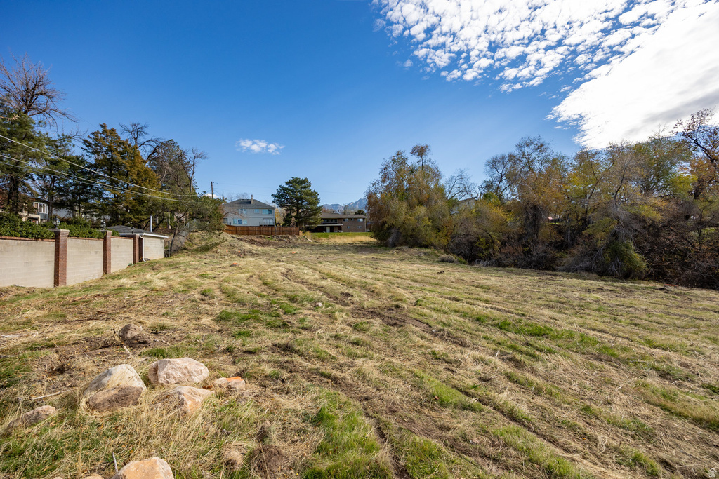1763 E HONEY HOLLOW LN Millcreek, UT 84106