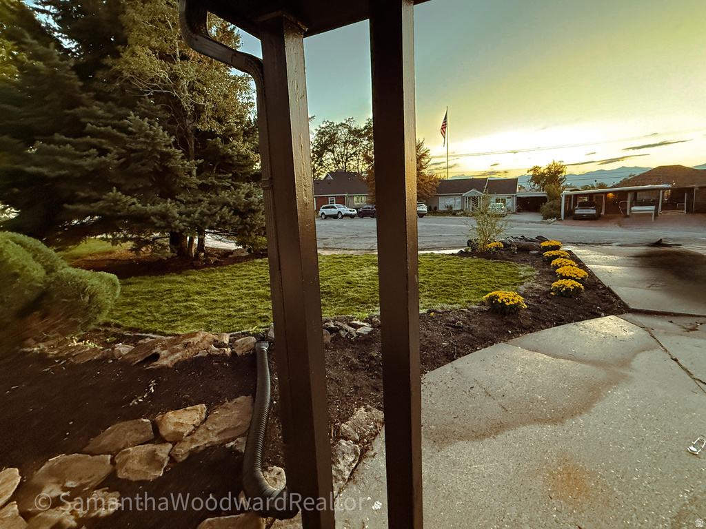 4509 S HOLLADAY CIR Salt Lake City, UT 84117