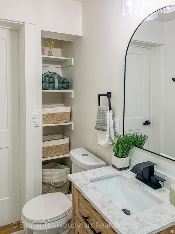 4509 S HOLLADAY CIR Salt Lake City, UT 84117