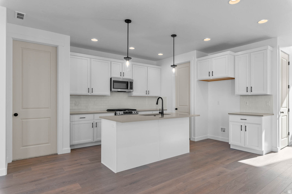 5034 W GREEN ASH LN Highland, UT 84003