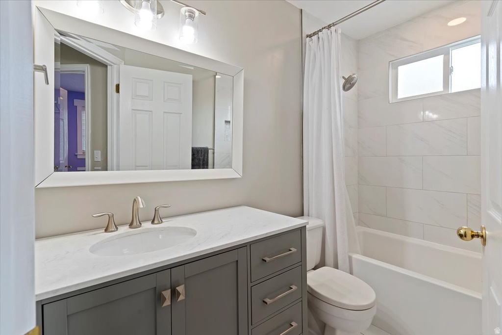 685 S PHEASANT VIEW DR Layton, UT 84041