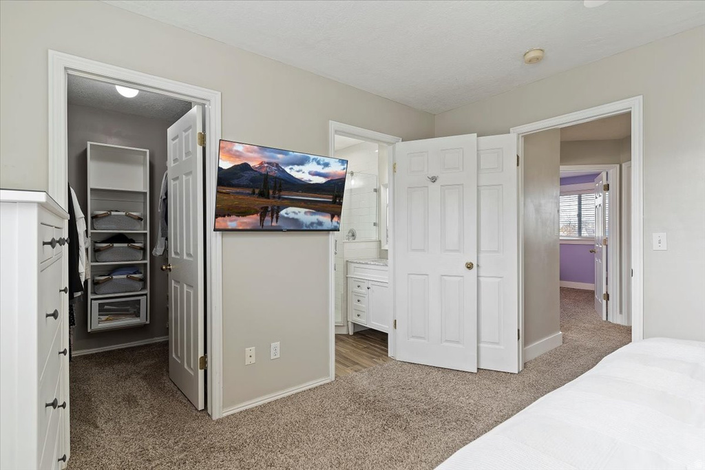 685 S PHEASANT VIEW DR Layton, UT 84041