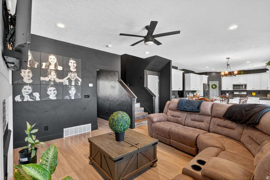 247 S DROUBAY RD Tooele, UT 84074