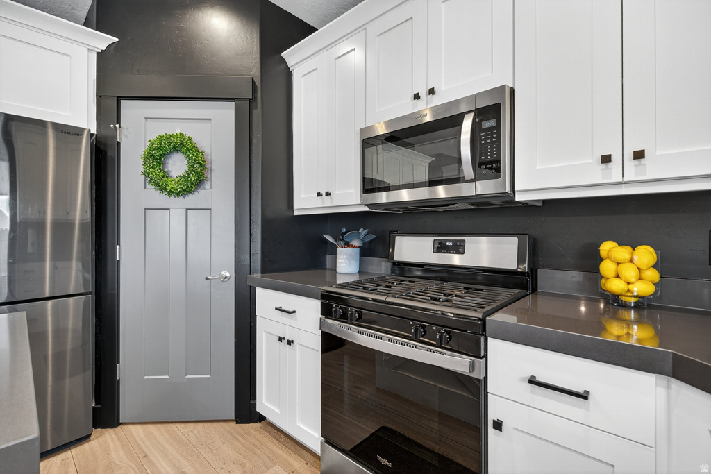 247 S DROUBAY RD Tooele, UT 84074