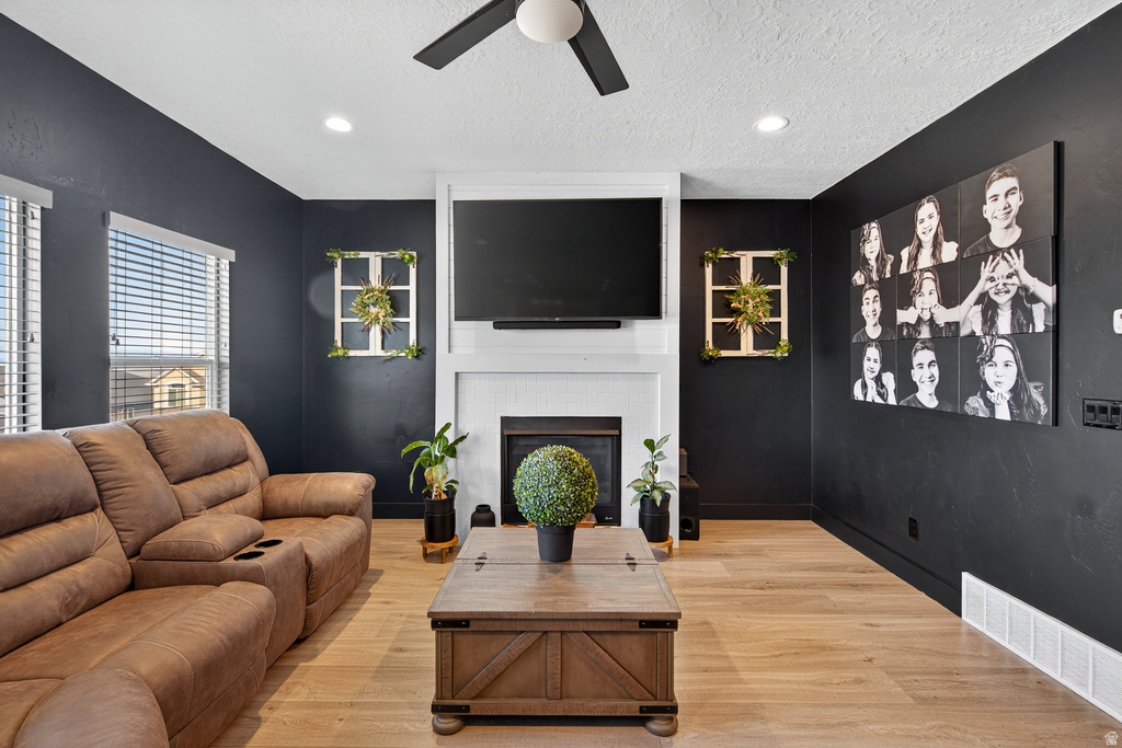 247 S DROUBAY RD Tooele, UT 84074