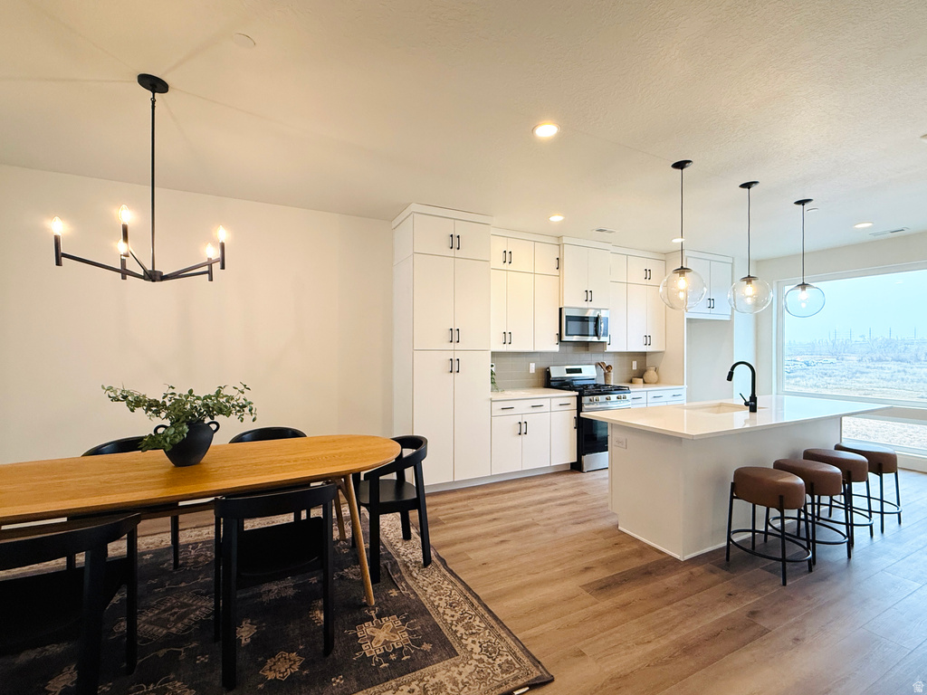 1485 W BURKE LN #102 Farmington, UT 84025