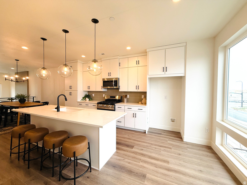 1485 W BURKE LN #102 Farmington, UT 84025