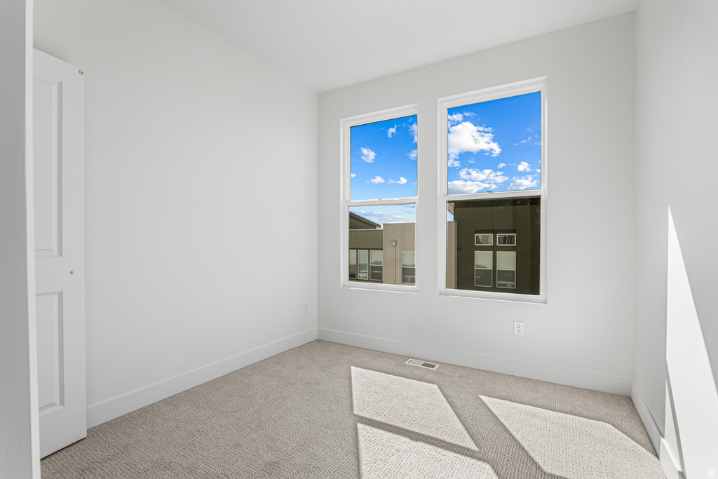 1493 W BURKE LN #101 Farmington, UT 84025