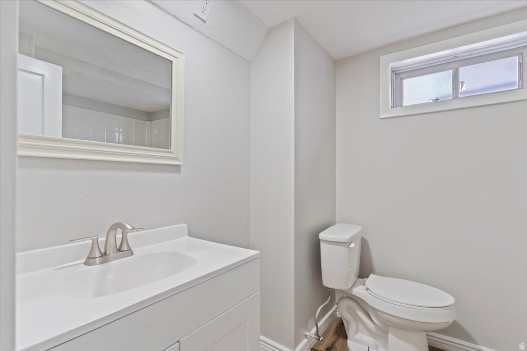 325 E CHIMES VIEW DR. Ogden, UT 84405