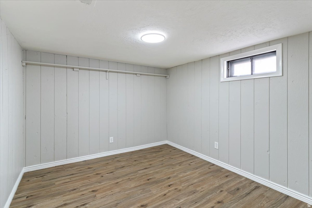 325 E CHIMES VIEW DR. Ogden, UT 84405