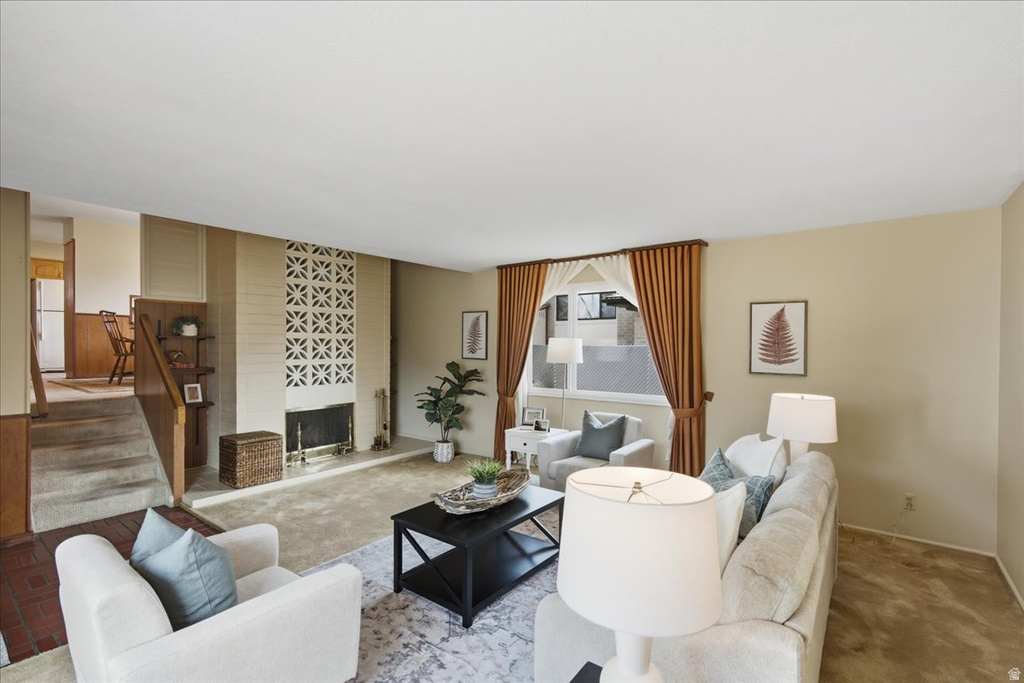 1583 MEADOWMOOR RD Holladay, UT 84117