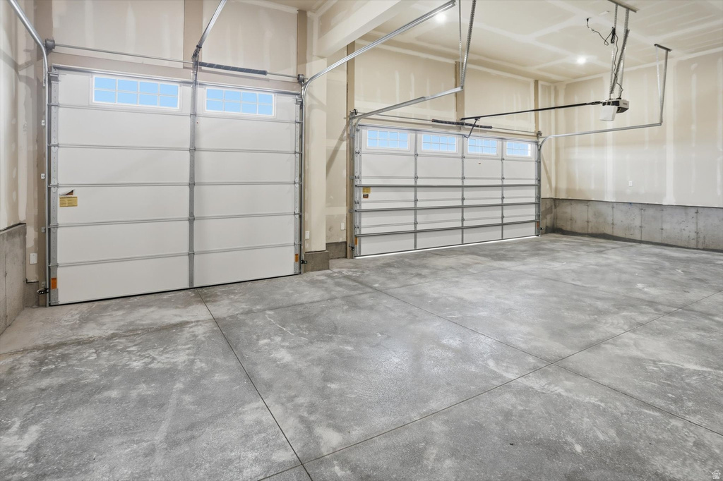 128 N 900 E Hyde Park, UT 84318