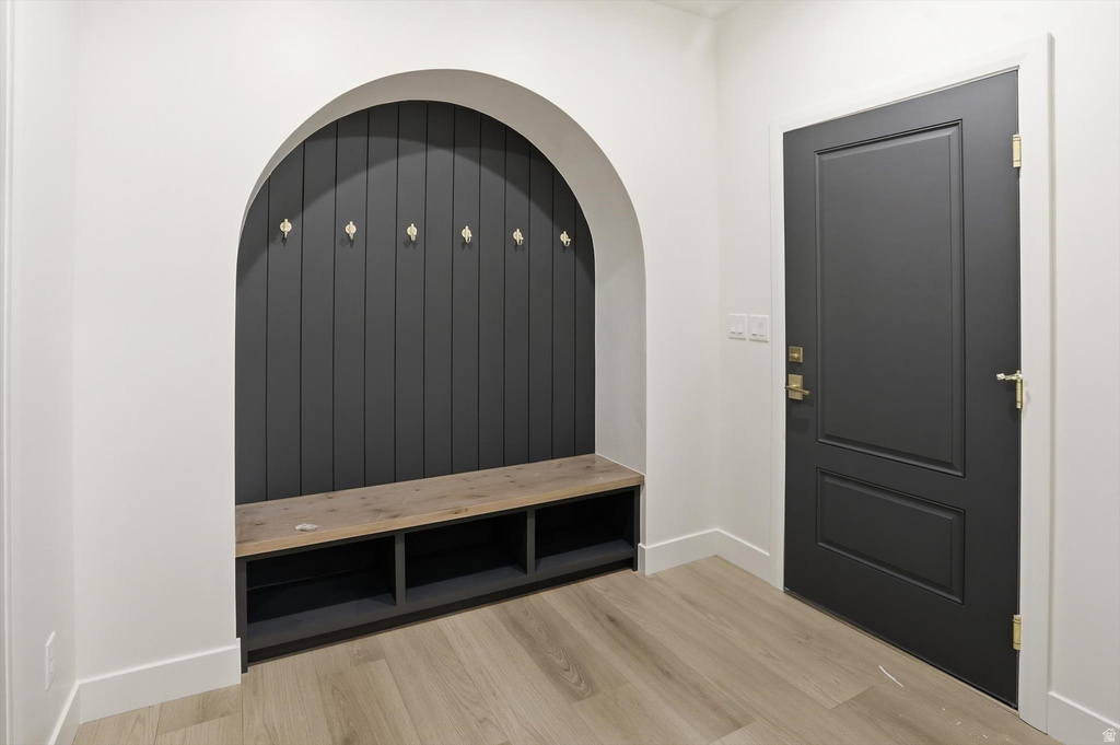 128 N 900 E Hyde Park, UT 84318