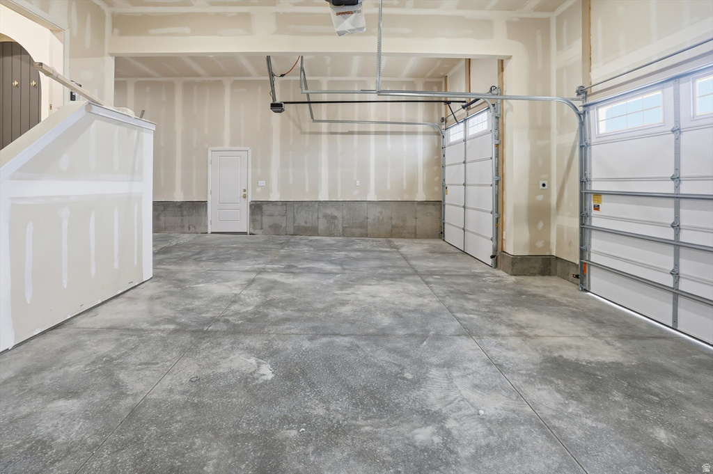 128 N 900 E Hyde Park, UT 84318