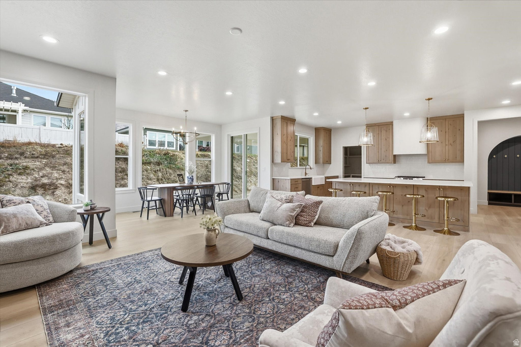 128 N 900 E Hyde Park, UT 84318